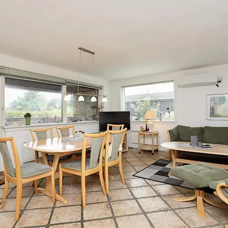 8 Person In Dannemare-by Traum Dannemare